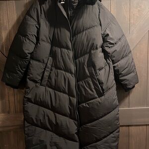 Penningtons Black Insulated Jacket